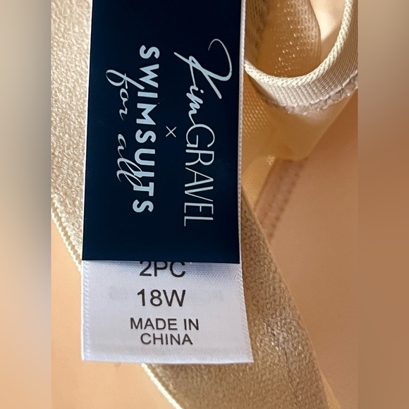 Kim Gravel x Swimsuits for All Zip Front Swim Tee and Brief - Picture 13 of 15